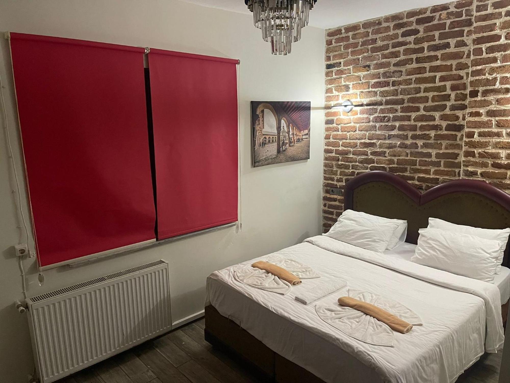 Grand Bella Vista Hostel Istanbul Bagian luar foto