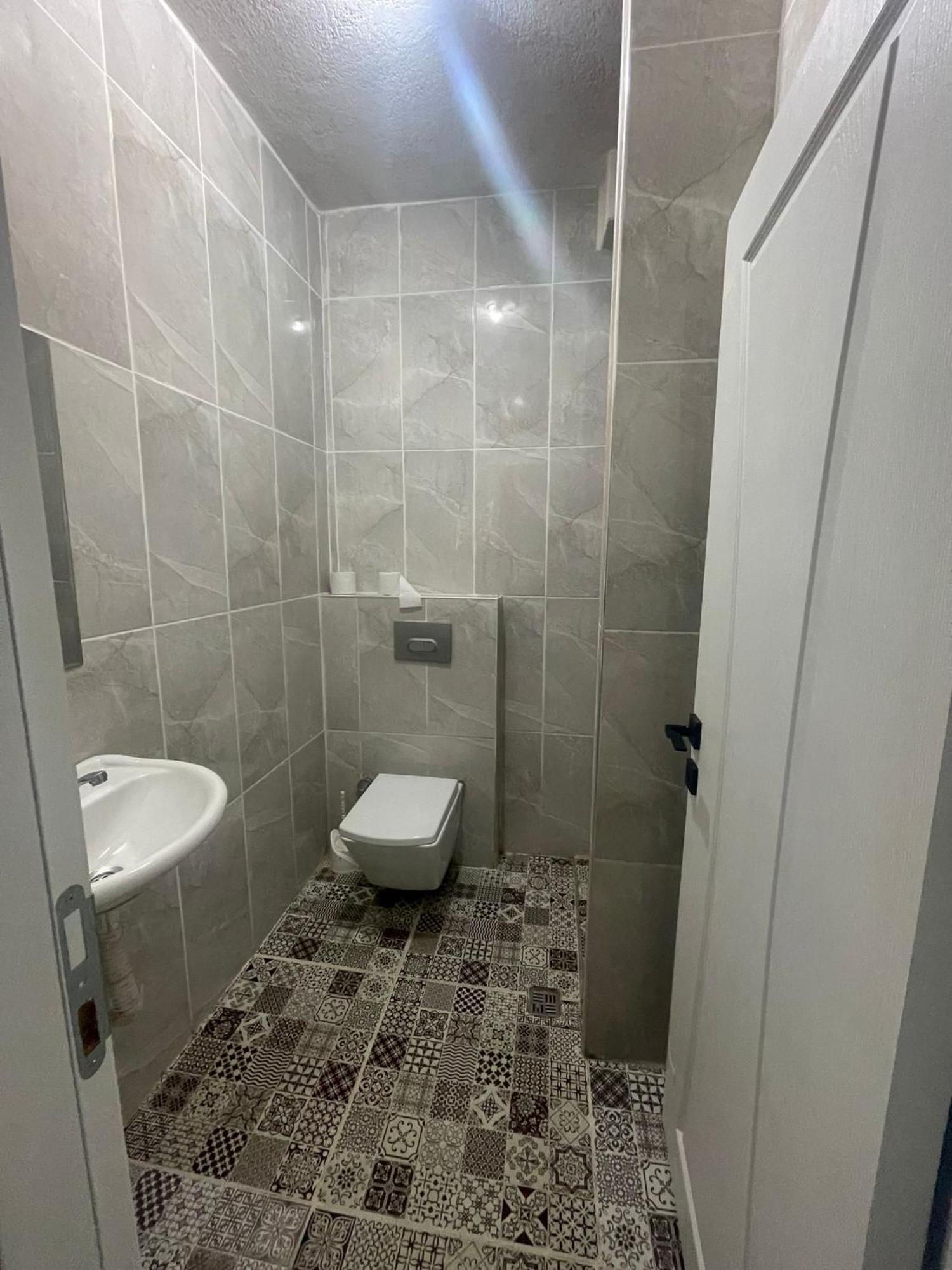 Grand Bella Vista Hostel Istanbul Bagian luar foto