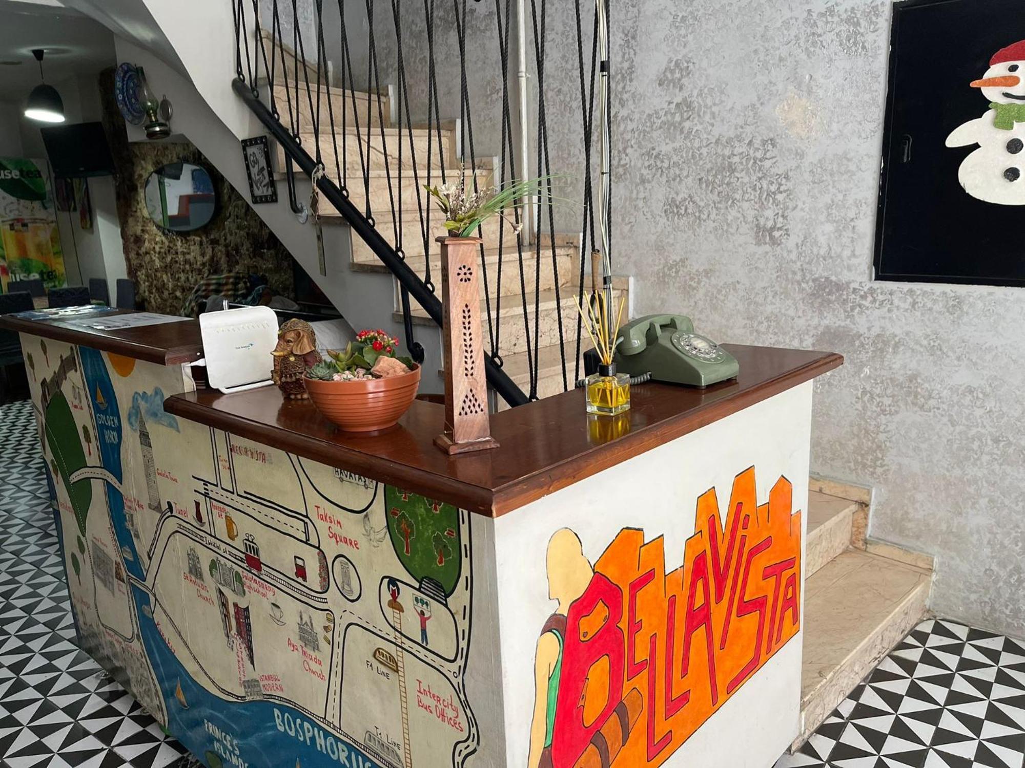 Grand Bella Vista Hostel Istanbul Bagian luar foto