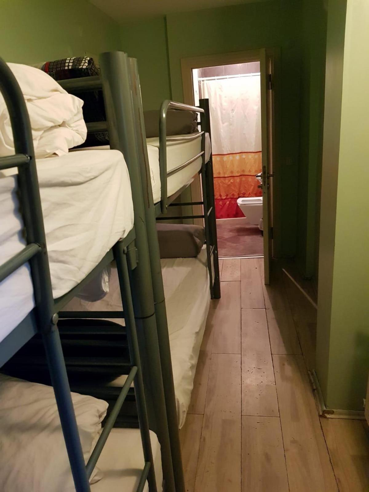 Grand Bella Vista Hostel Istanbul Bagian luar foto