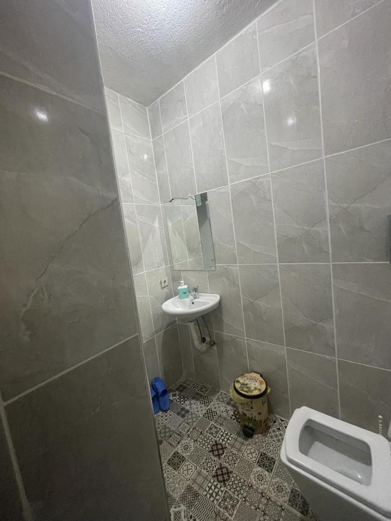 Grand Bella Vista Hostel Istanbul Bagian luar foto